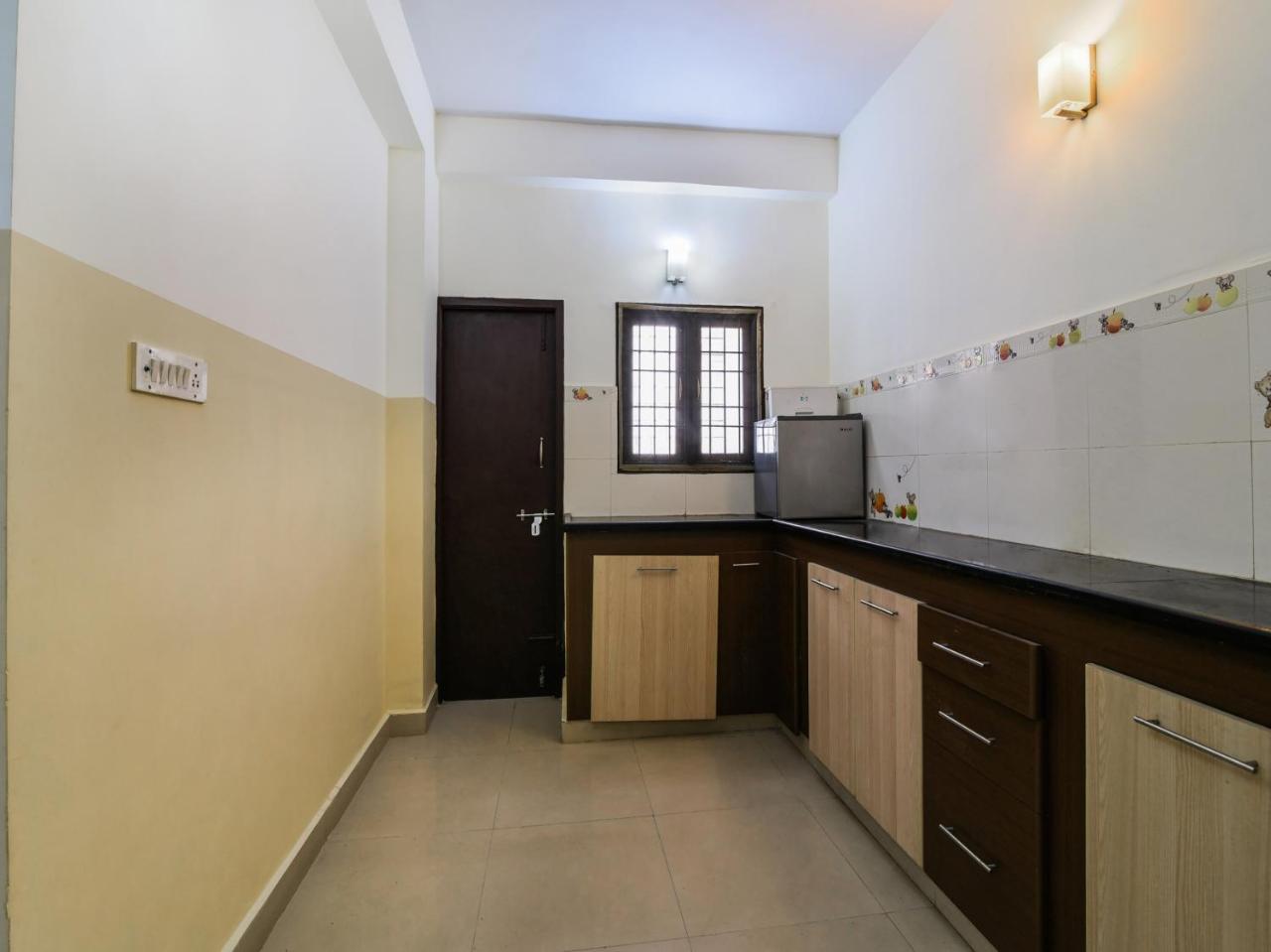 Oyo Flagship 324 Velachery Madipakkam Hotel Chennai Exterior photo